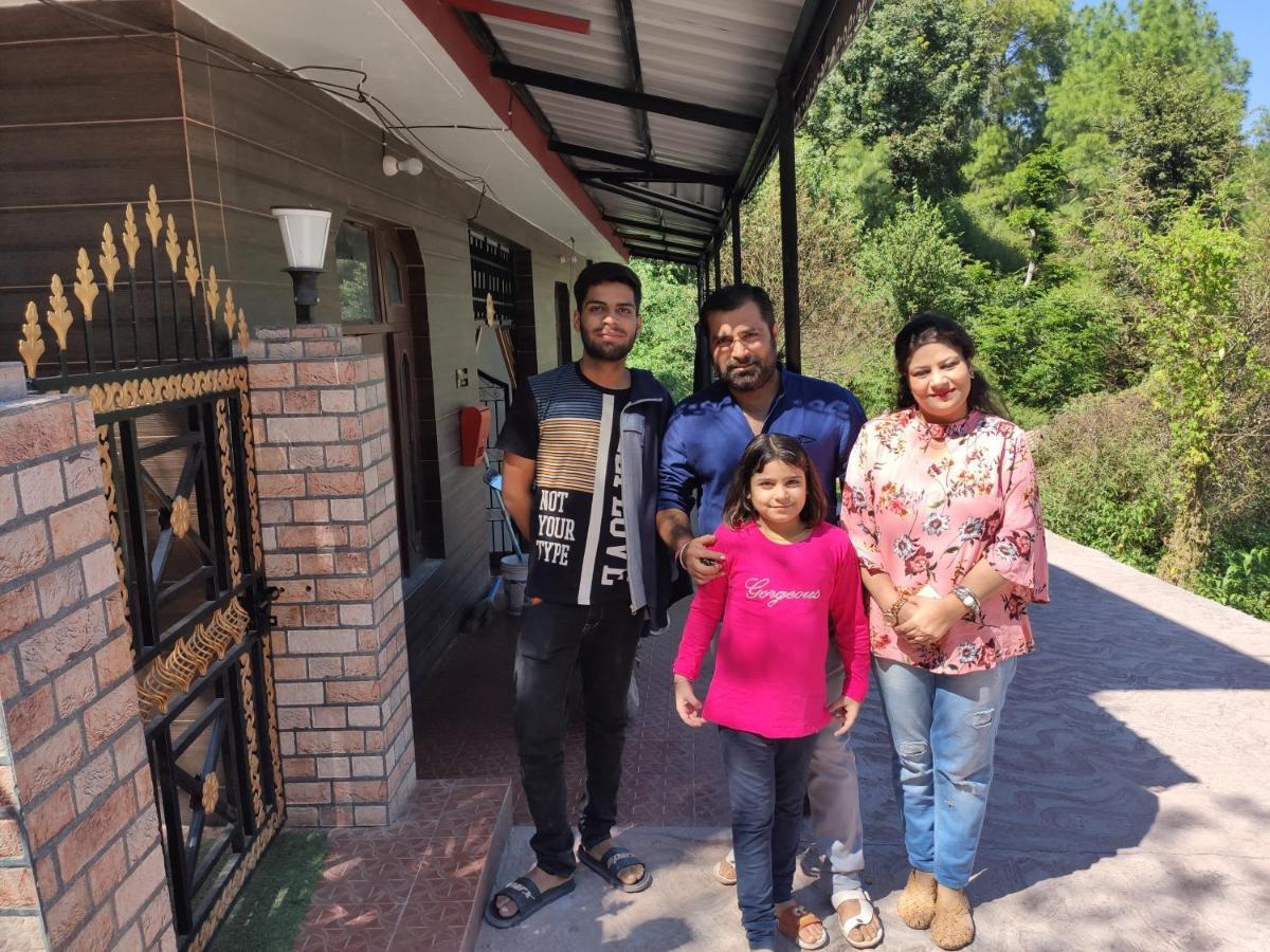 The Asgard Kasauli Bed & Breakfast Exterior photo