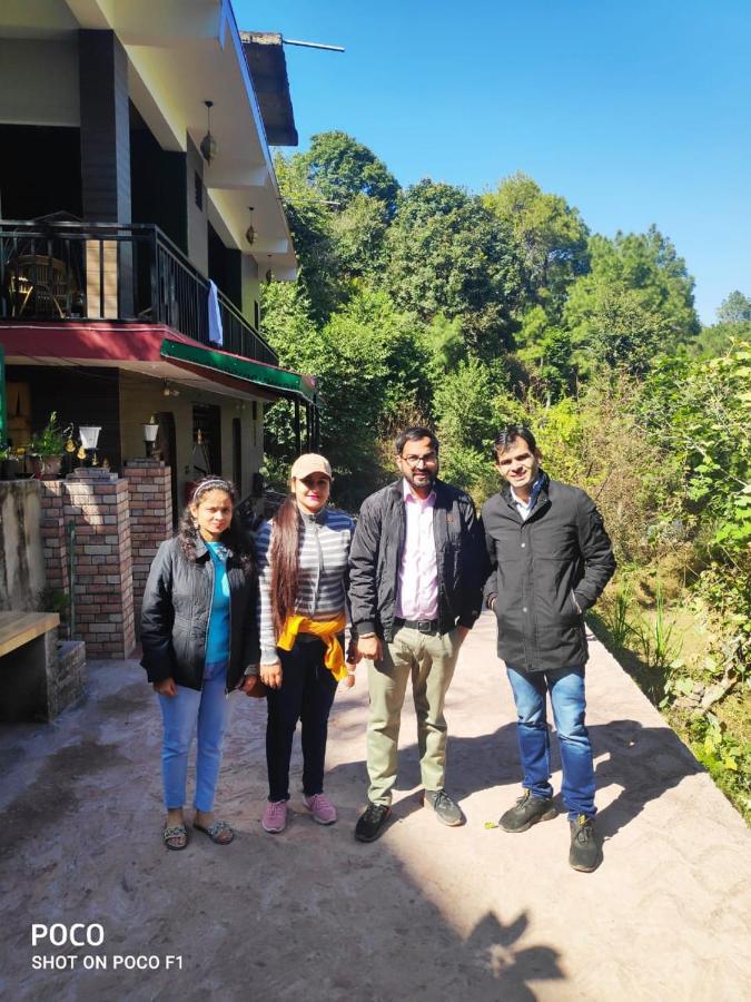 The Asgard Kasauli Bed & Breakfast Exterior photo