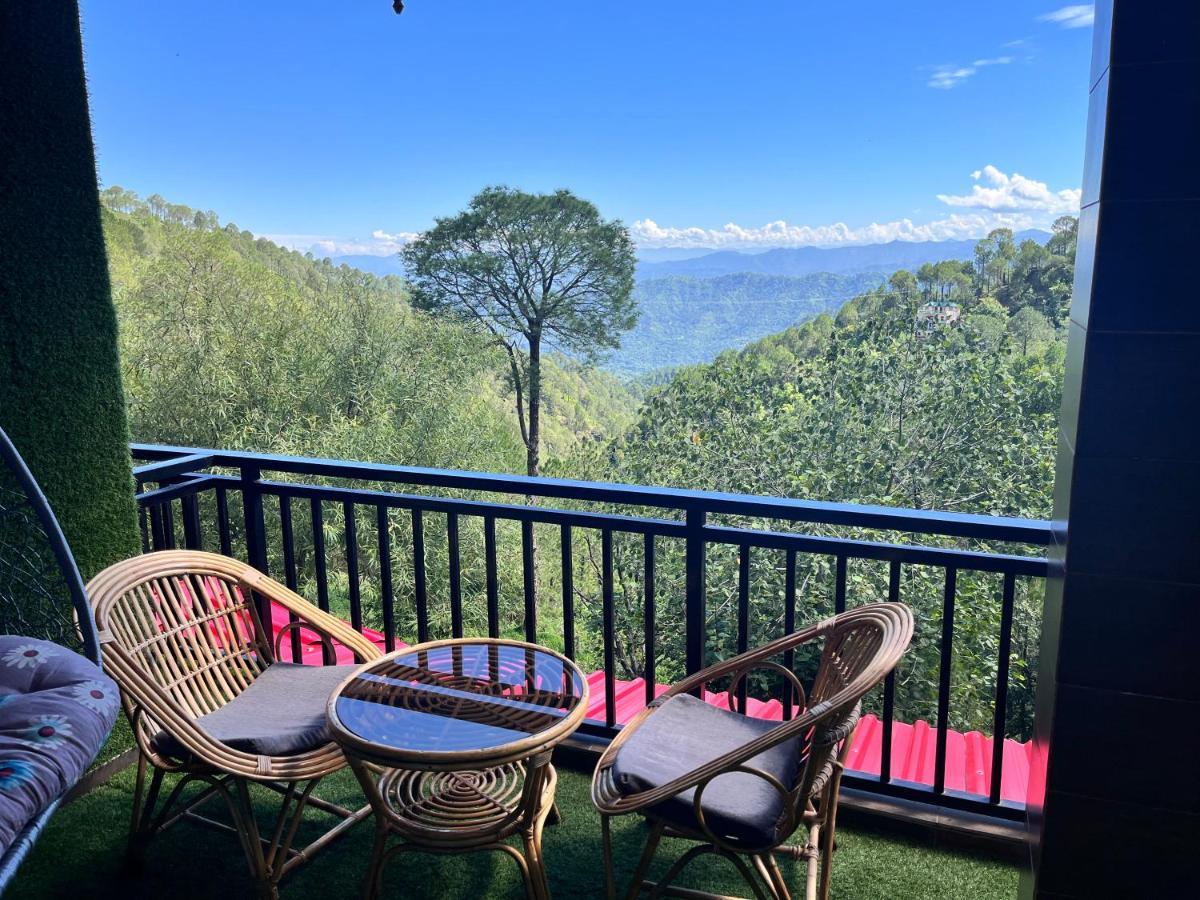 The Asgard Kasauli Bed & Breakfast Exterior photo